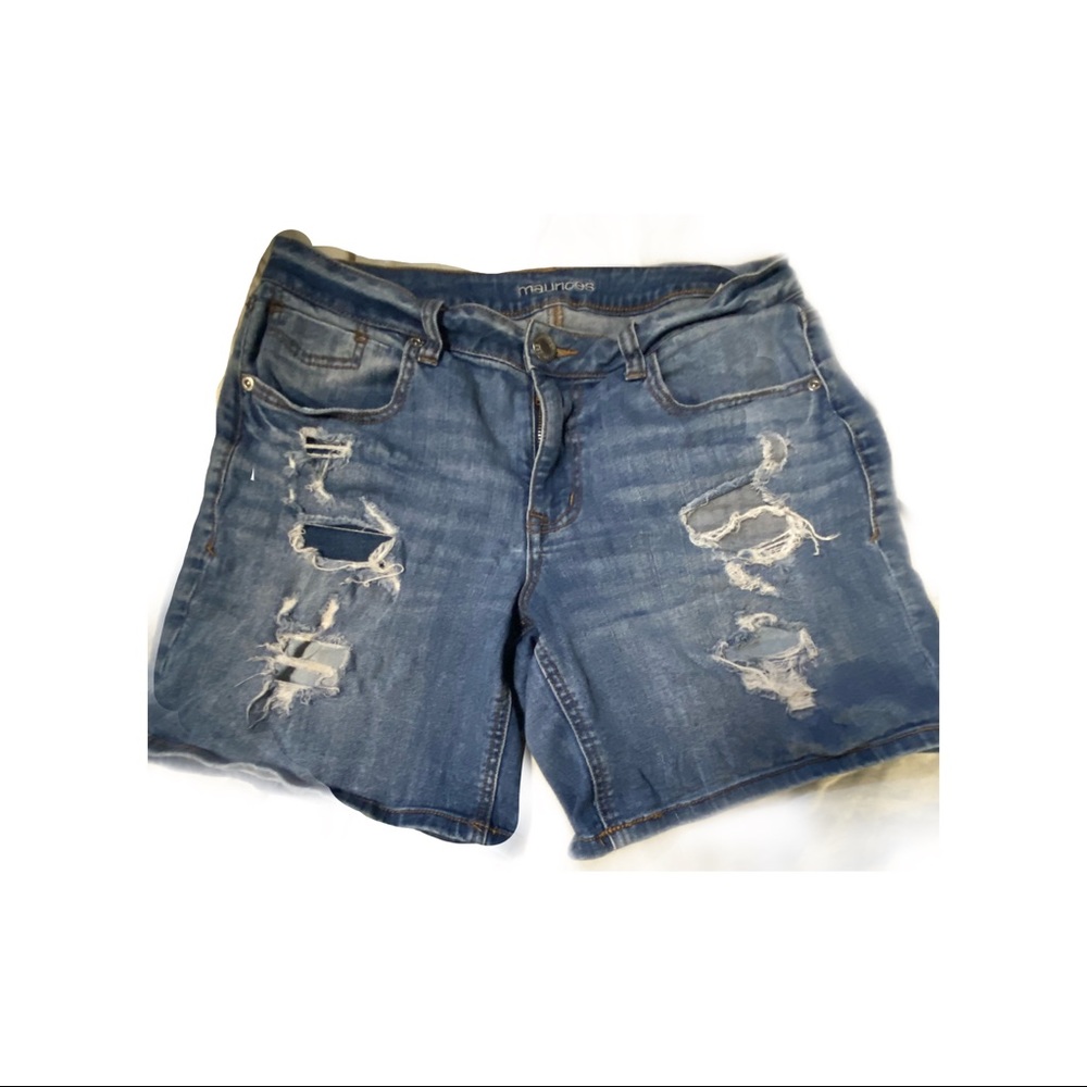 maurices Distressed Denim Shorts- SZ 2